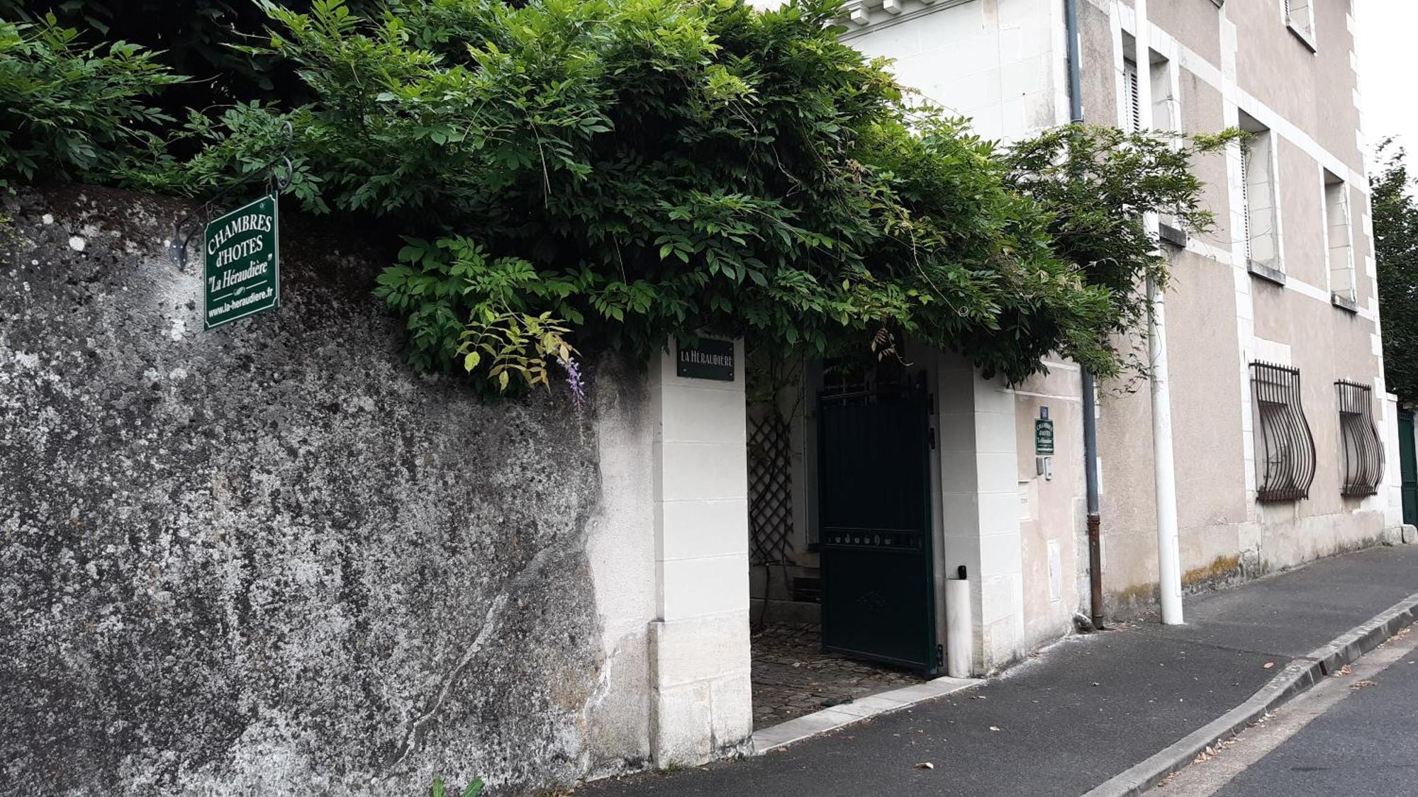 香格里拉海奥迪住宿加早餐酒店 图尔 外观 照片
